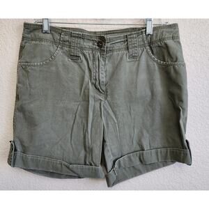 Liz Claiborne Army Green Flat Front Roll Tab Hem Shorts 8P Lightweight Soft